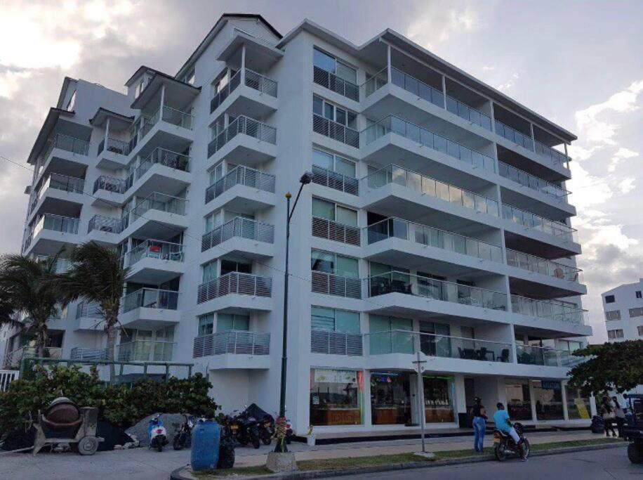 Apartment 7 Mares
